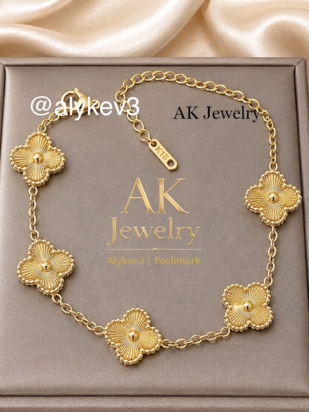 💎18k LUXURY QUATREFOIL Clover Flower 5 Motif Bracelet, Gold Color